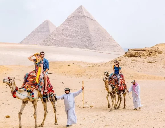 Akhnaton Tours