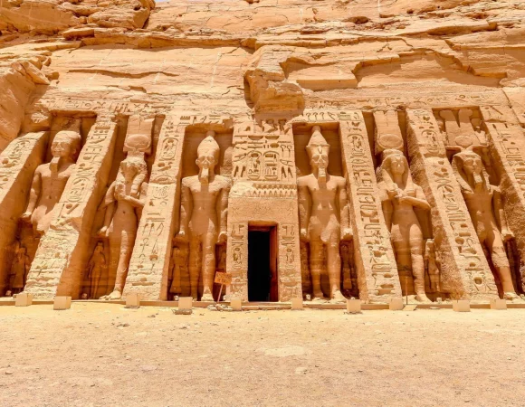 One Day Tour to Abu Simbel from Cairo via Aswan