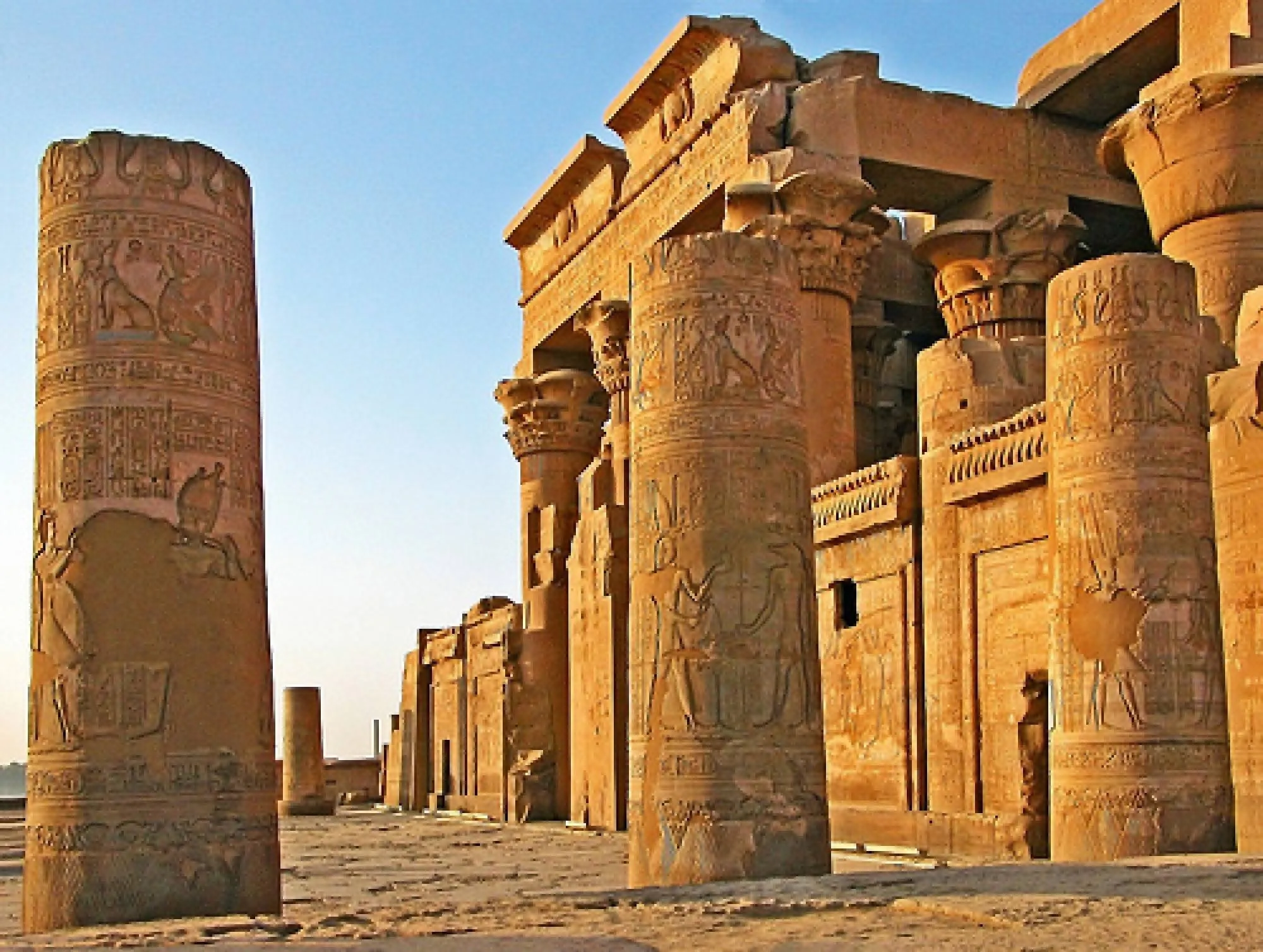 Day Tour visit Edfu Kom Ombo temples from Luxor