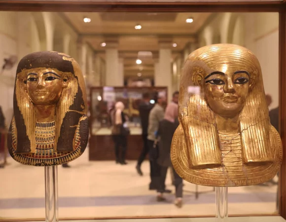 Day Trip to Egyptian Museum Old Cairo & Bazaar