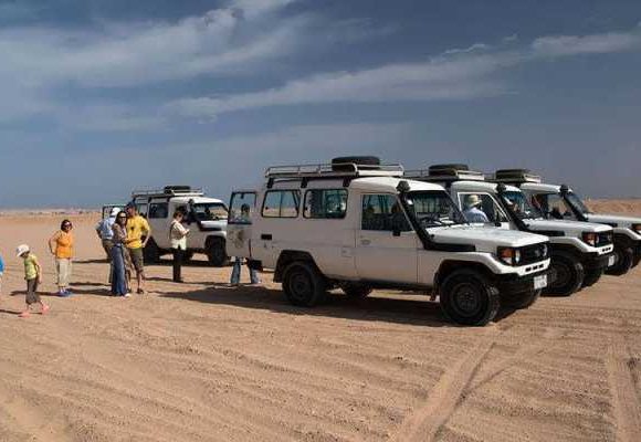 BUDGET LUXOR BEDOUIN DESERT SAFARI TOURS BY JEEP 4X4