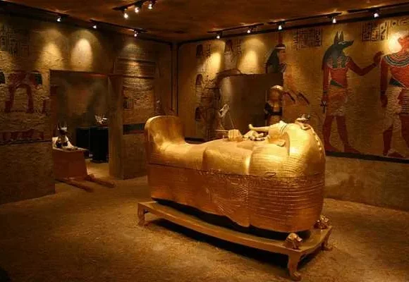 Half Day Tour Visit Luxor and Mummification Museums