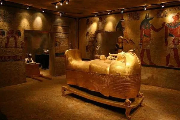 Half Day Tour Visit Luxor and Mummification Museums
