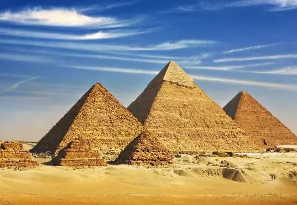 Private Day Tour Visiting Giza Pyramids and Grand Egyptian Museum