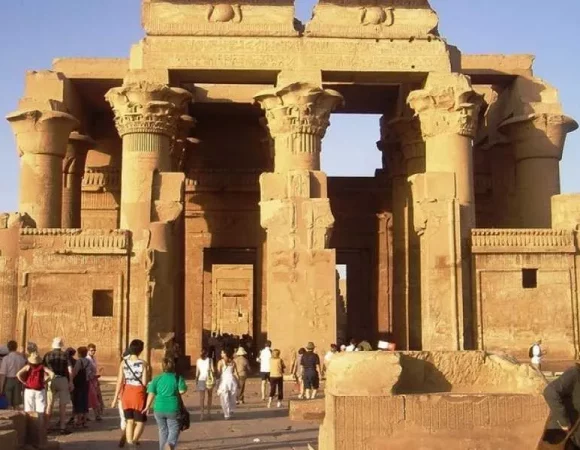 Day tour to Aswan from Luxor