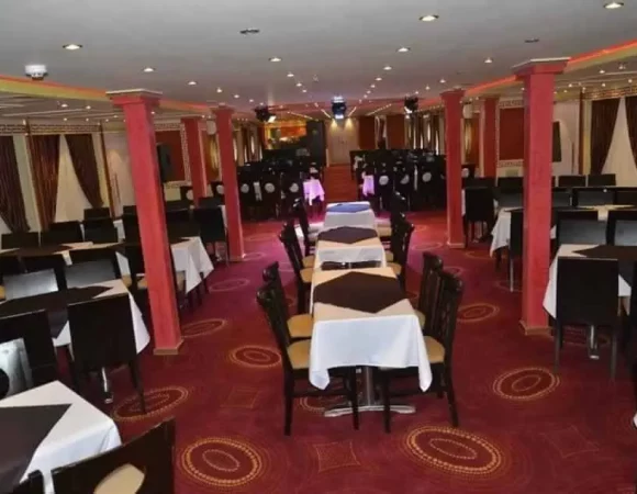 Cairo Dinner Cruise On The Nile With Belly Dancing Show On 4 Stars Nile Cruise