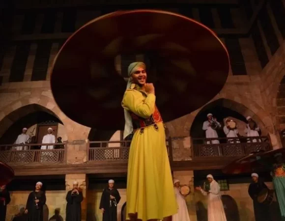 Al Tannoura Whirling Dervish Show Cairo: Cultural Night Experience 2025