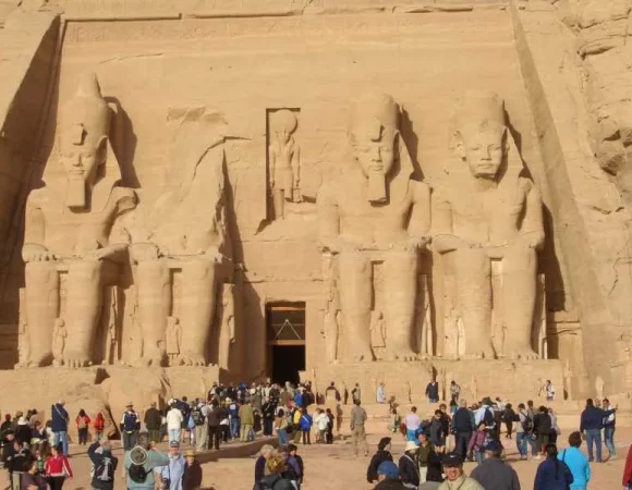Egypt Visa & Entry Requirements: Your Guide to a Hassle-Free Trip ✈️