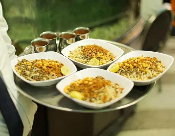 Food tour in Cairo for lunch or dinner at real Egyptian house
