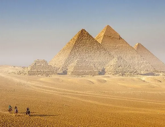Half Day To Pyramids of Giza complex Sharing Group Tour
