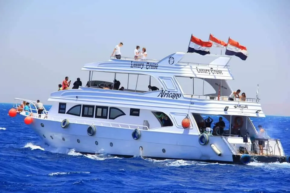 Sharm El Sheikh Dinner Cruise with Belly Dance Show | Luxury Yacht Experience