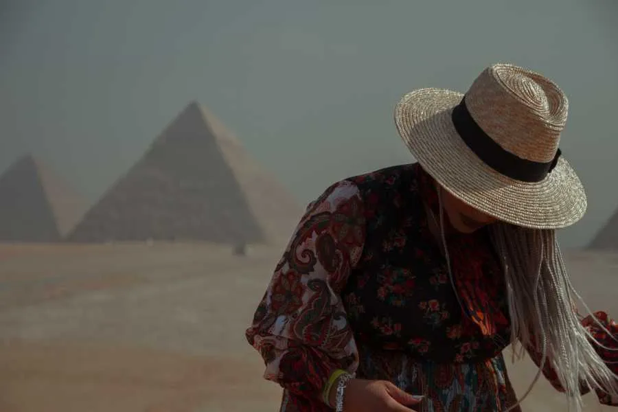 2-Day Budget Tour: Luxor & Cairo by Sleeper Train from Hurghada